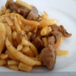 Steak-Topf und Spätzle